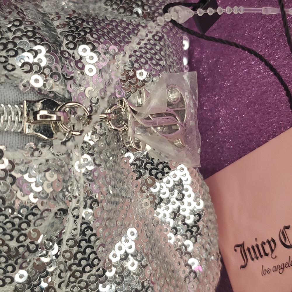 Juicy Couture 💖NWT💖 Silver Sequins Cosmetic Bag!💖💖💖 - Picture 8 of 13